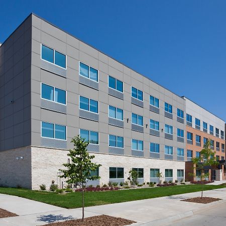 Holiday Inn Express And Suites Des Moines Downtown By Ihg Buitenkant foto
