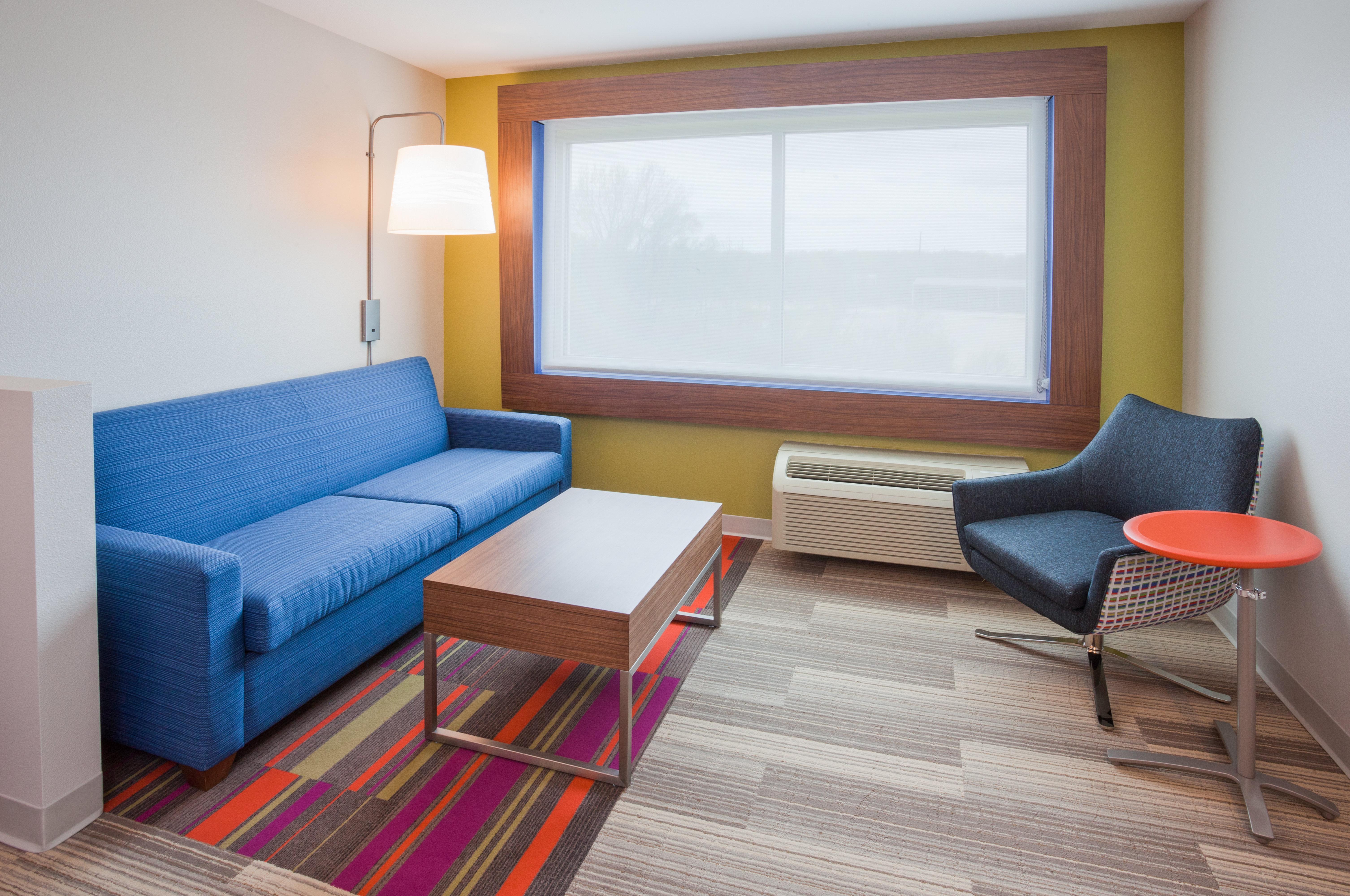 Holiday Inn Express And Suites Des Moines Downtown By Ihg Buitenkant foto