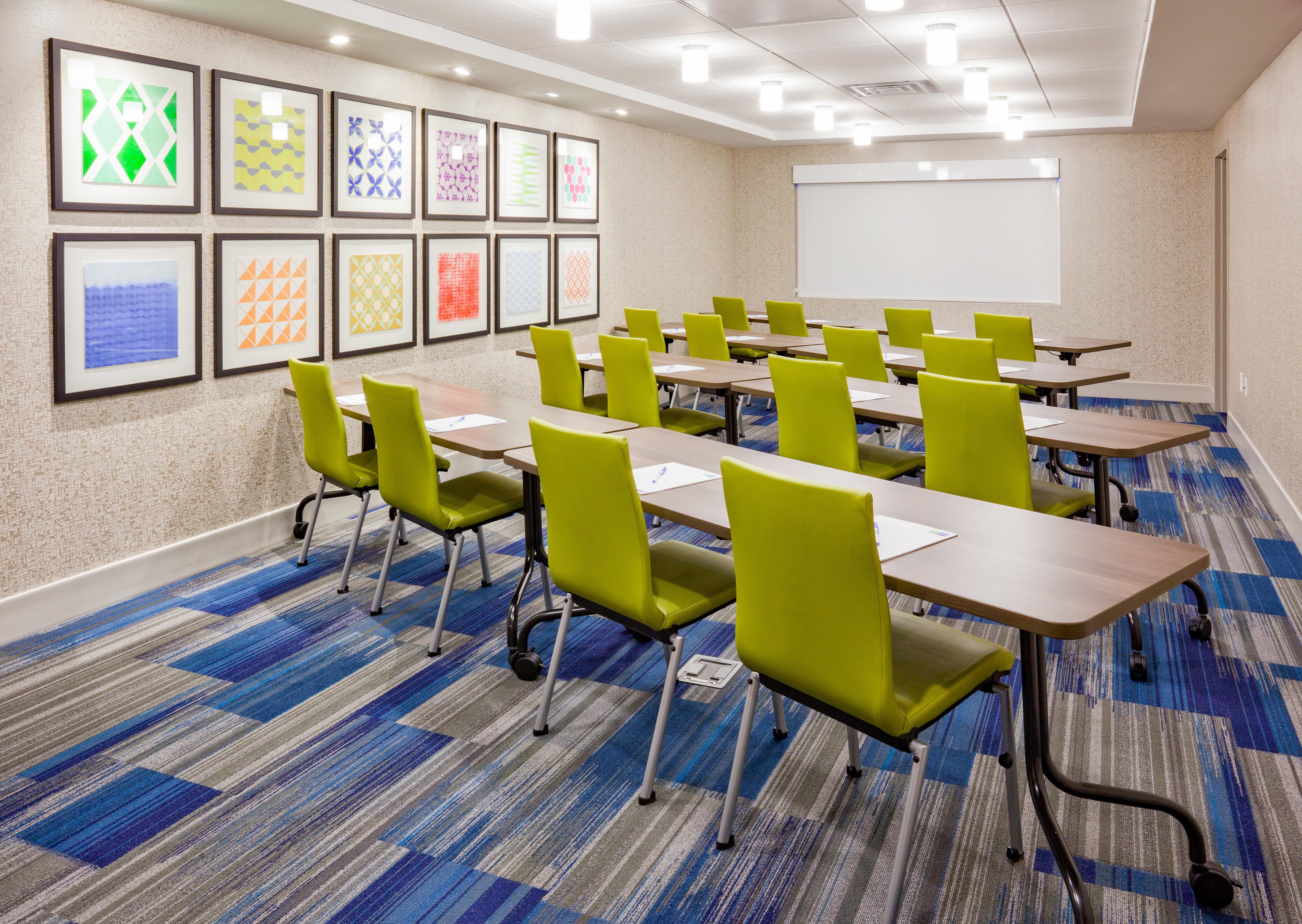 Holiday Inn Express And Suites Des Moines Downtown By Ihg Buitenkant foto