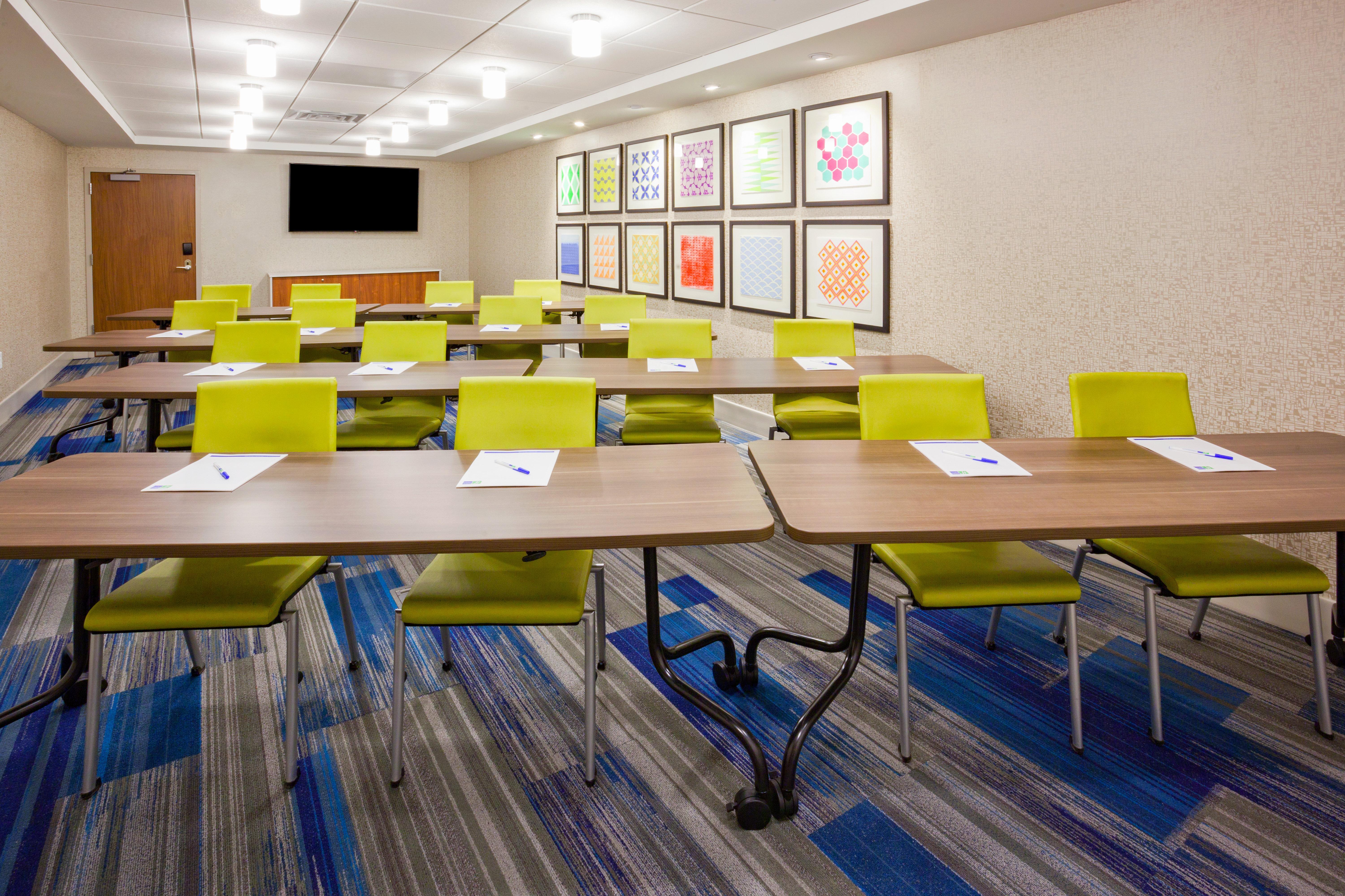Holiday Inn Express And Suites Des Moines Downtown By Ihg Buitenkant foto